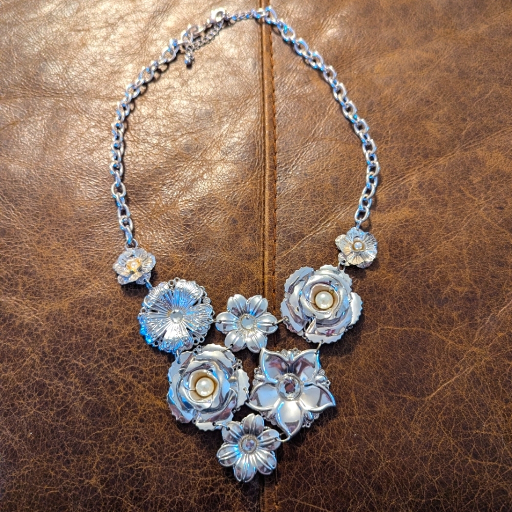 Floral Bib Necklace